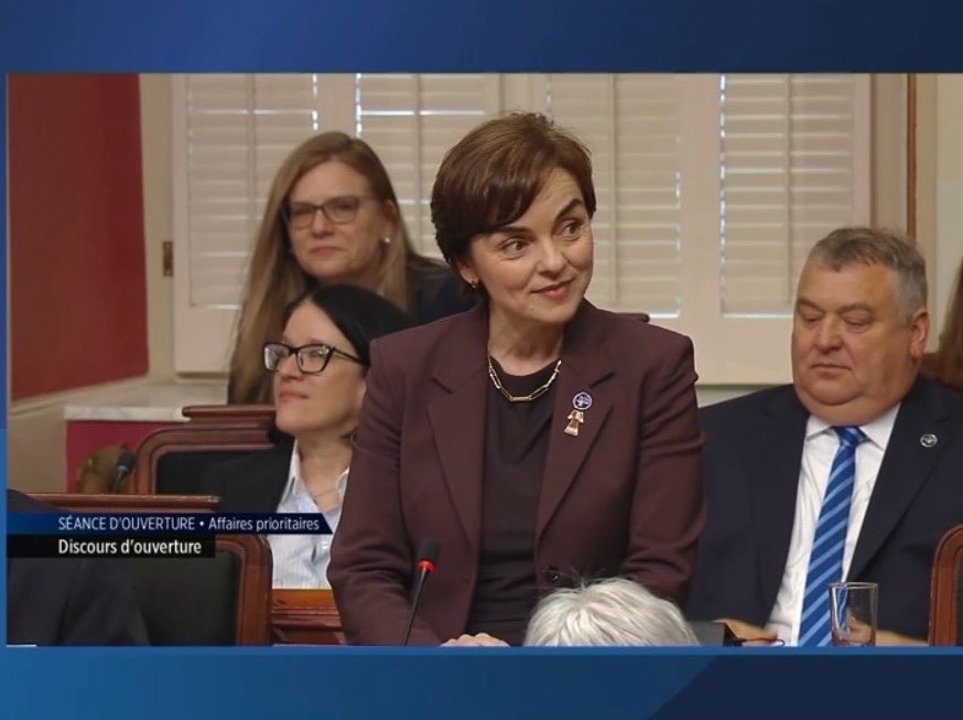 Une femme d’action 💪

« Quand j’ai constitué notre nouveau gouvernement, j’ai été très claire.
Face au brouillard ambiant, on a choisi de bâtir l’avenir et d’avancer plutôt que de reculer et refaire le passé. » -<a href="/CFrechette/">Christine Fréchette</a> #polqc #CAQ