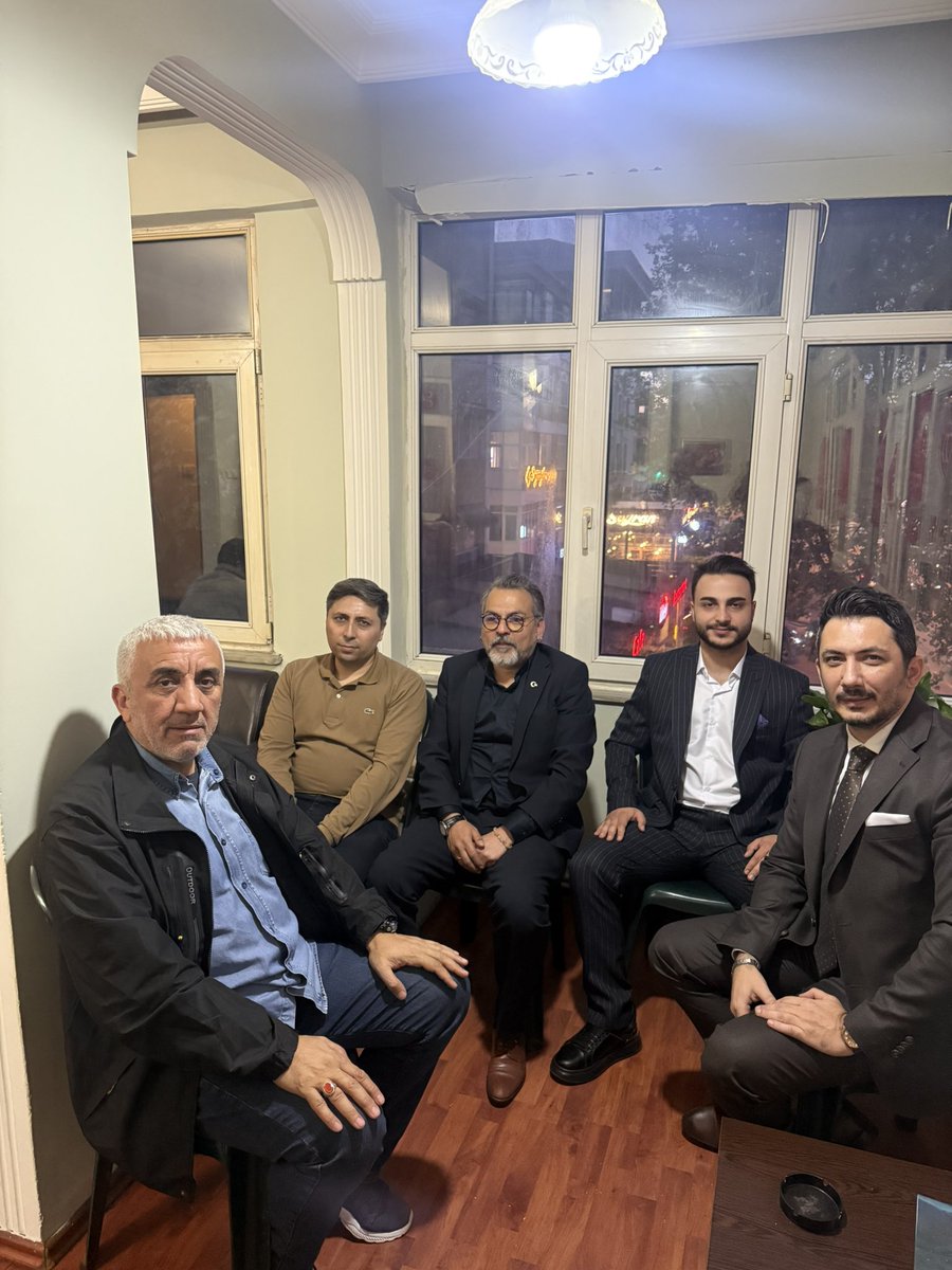bakirkoymhp's tweet photo. İlçe Başkanımız Sn. Turgut İnan Başkanlığında haftalık olağan Yönetim Kurulu toplantımızı gerçekleştirdik. https://t.co/wrNkVeeb5O