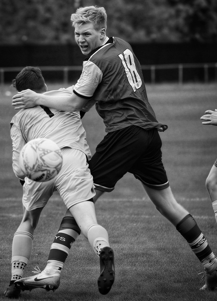 Groundhopper75's tweet photo. #heys in B&amp;W 
@PrestwichHeysFC @PThomason01 @HeysFans https://t.co/ClScKu2uY8