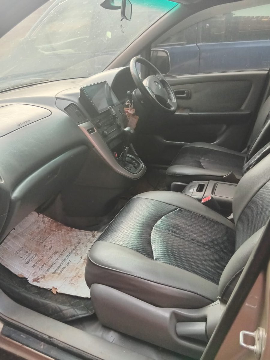 JemertoMotors's tweet image. Grab yourself a Toyota Harrier 2.2 cc
Buy and drive @ 12.5M slightly negotiable
Call Now: +256758 117398
Email: info@jemertomotors.com
Website: jemertomotors.com
#usedcars #Toyota #autoparts #spareparts
#usedcarsinuganda.