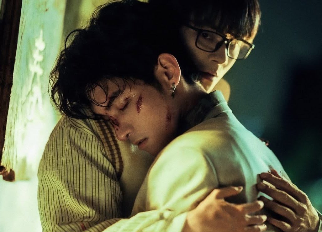 I have a LoveHate relationship w/how Liu Yi handles the next phase. His revenge demons are louder than Chusan’s love, but I still feel for CS, lied to, waiting, hurting, yet always showing up. I heard this song today, its exactly LY’s struggle. I just wanna hug them.🫂S2 when??😭