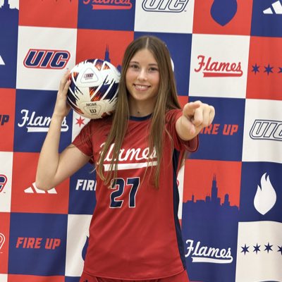 IzzyBurris's tweet photo. #NewProfilePic https://t.co/P0Uy31tsI4