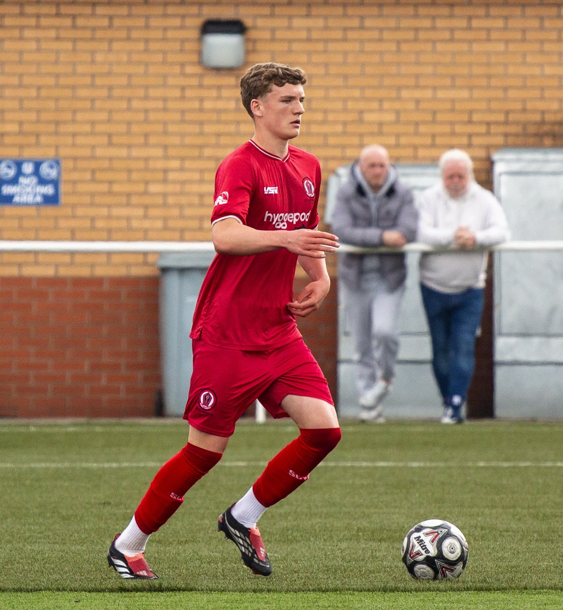 RossCurriePhoto's tweet photo. @StCadocs_WOSFL v @HurlfordUtd 📸 https://t.co/byClNTyRnx