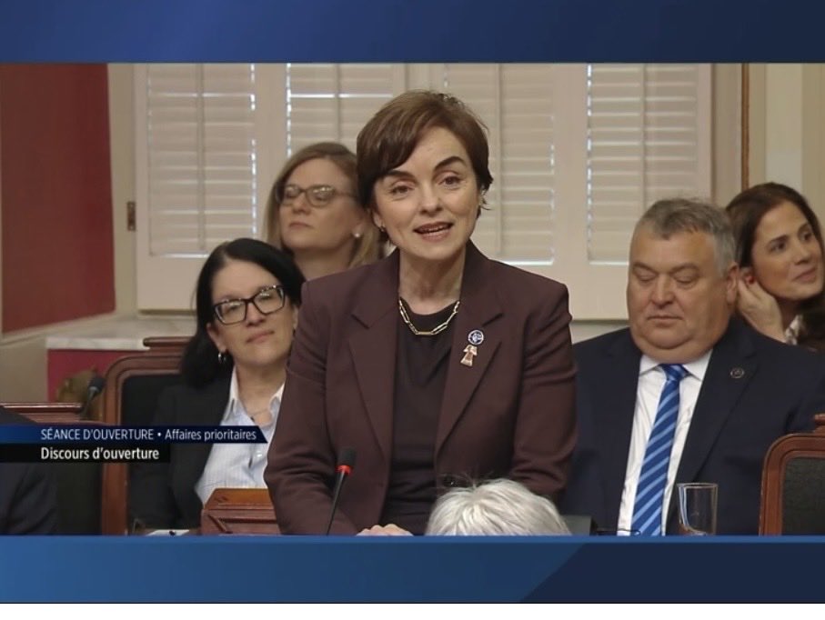 Un discours rassembleur👌
« On va élaborer des partenariats avec les Premières nations et les Inuit, dans un esprit de nation à nation. On va aussi inclure les communautés locales […] Ce sera gagnant sur tous les plans. » -<a href="/CFrechette/">Christine Fréchette</a> #polqc #CAQ