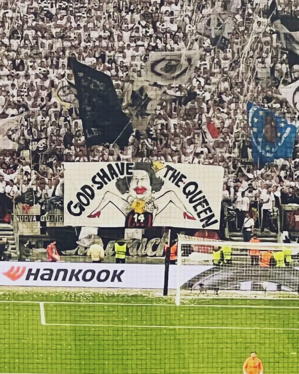 FootballAwaydays tweet media