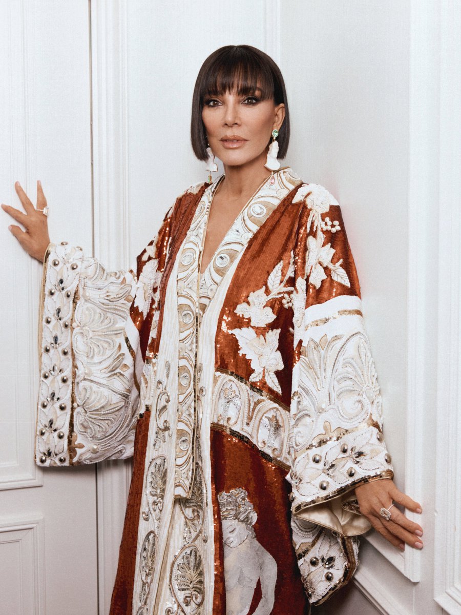 Kris Jenner tweet media