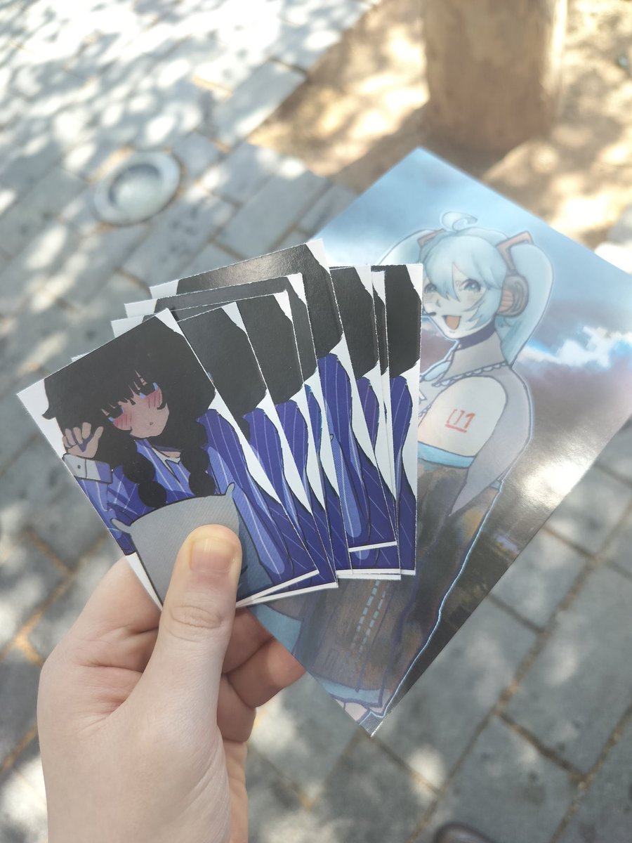 Olaylien's tweet photo. Find his business cards https://t.co/r98pInMSlW