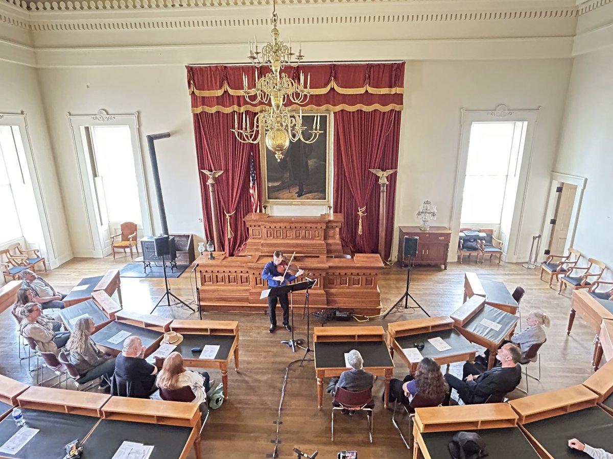 mhall_viola's tweet photo. An honor playing a solo recital at the history Senate Chambers of the Old Illinois State Capital Building. 

Abraham Lincoln and Stephen Douglas served &amp; debated here.

I played pieces written fir me by living composers from:

Iran
Belize
Malaysia
Thailand
UK
US

Solo viola https://t.co/CMetvec3w5