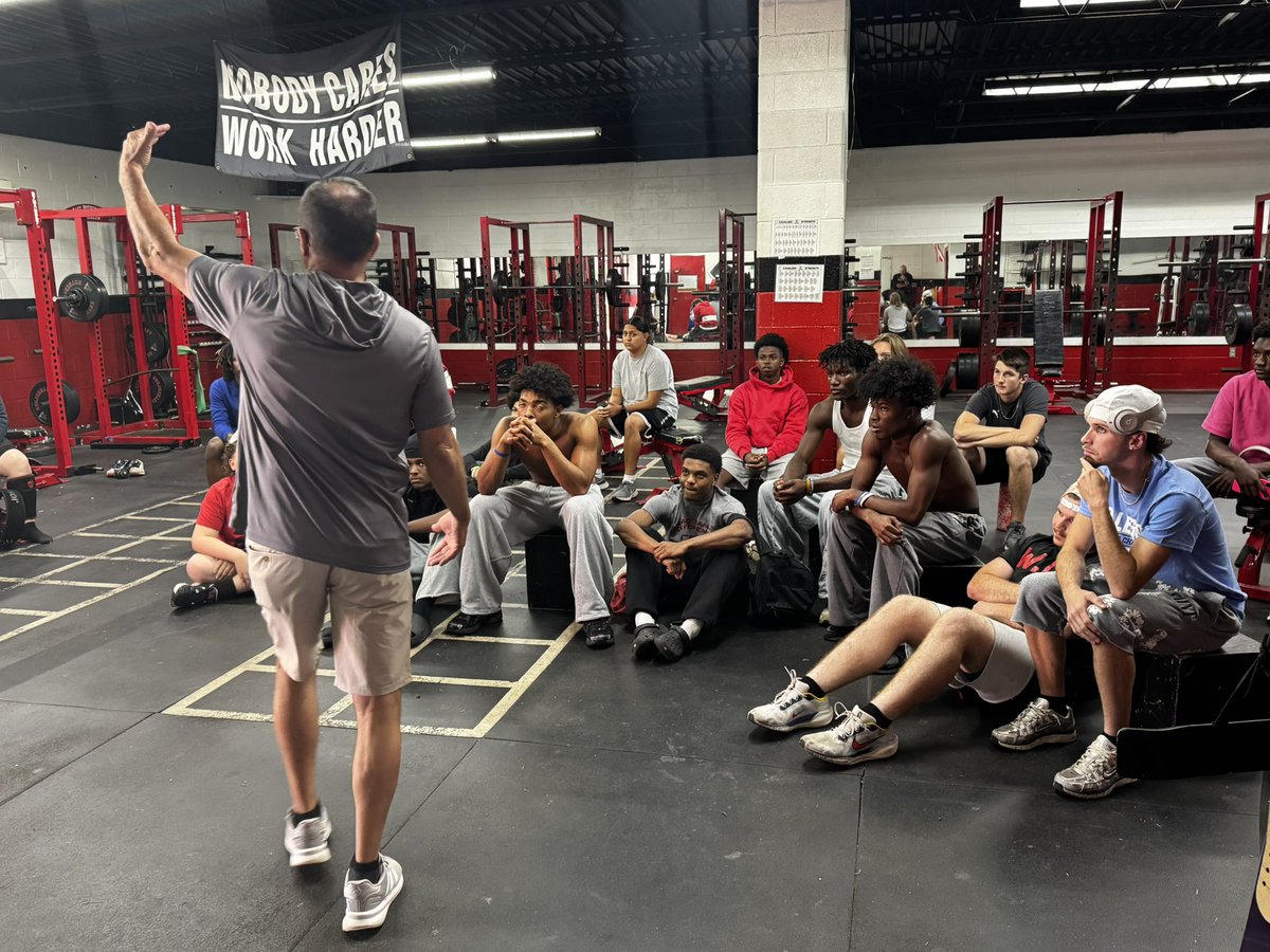 swncfca's tweet photo. FCA had a great time visiting the East Rutherford Cavaliers this afternoon, and was honored to share a word of encouragement! https://t.co/SpZXkQ6qro
