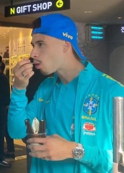 gyö 💋 tweet media