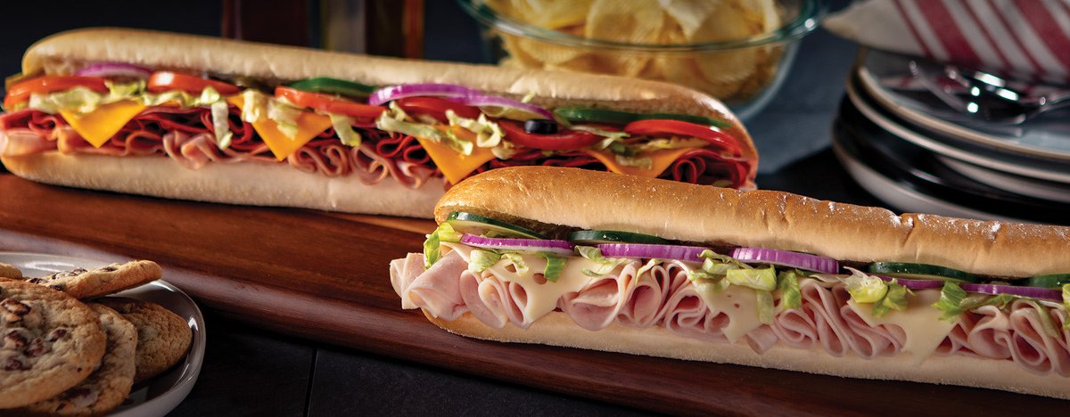 CellonesBread's tweet photo. Happy #NationalHoagieDay! 🥖 Serve it on Cellone’s! 🙌🏼😋 https://t.co/wEtXXJ8RLD