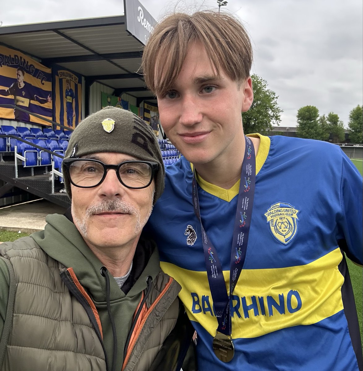 Poshwefeel's tweet photo. @JackRoberts_111 Winning is everything 🥇 thanks for the photo 🤓 https://t.co/1q8z7iY7zT