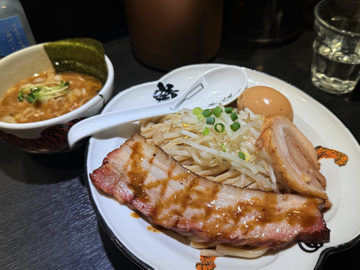 野口祥汰@【スラ無】第①巻発売中 tweet media