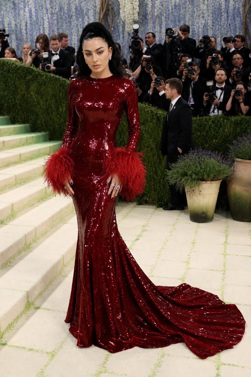 DRESSX tweet media