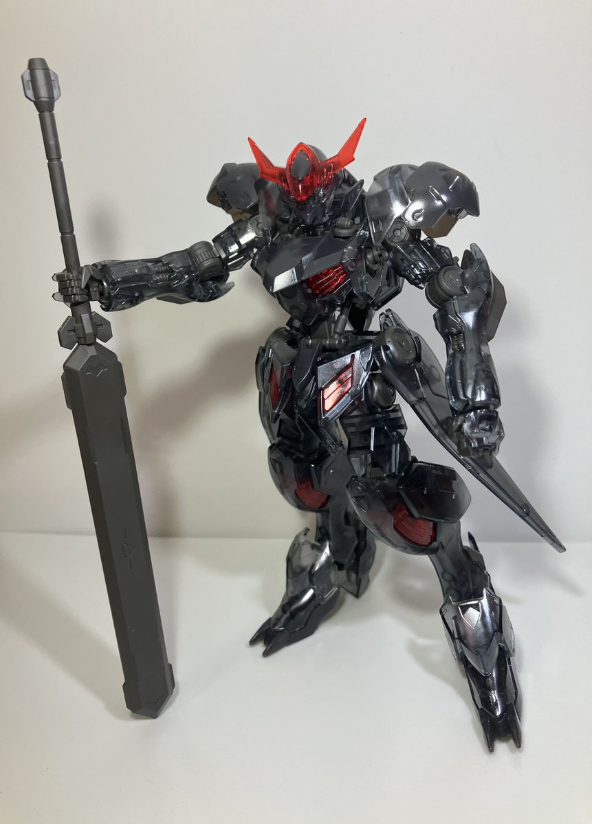 turiakajyanaiho's tweet image. 一番くじのHGバルバトスルプス［アイアンブラッドクリア］完成🙌
クリアなんでいらんことせんで素組み
格好良いじゃないか…

#ガンプラ #Gunpla #バルバトス #一番くじ