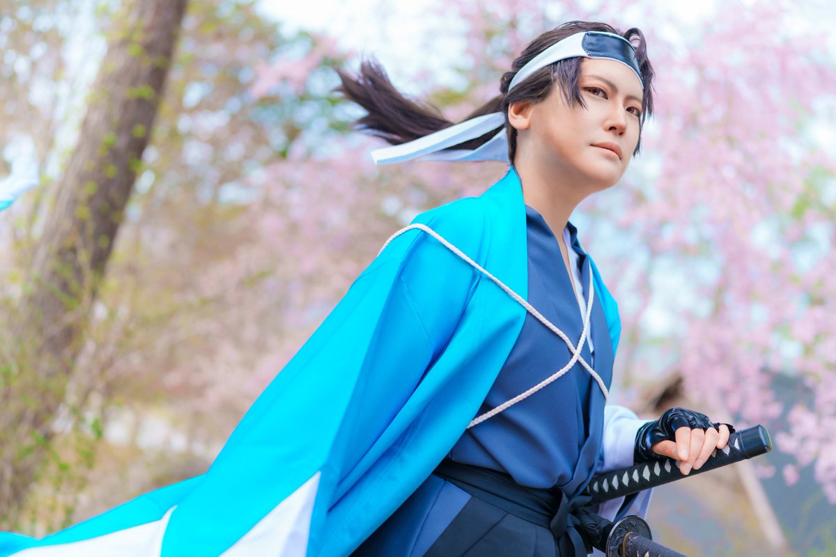 kirino98's tweet photo. 【コスプレ/cosplay】FGO

近藤（佑海@ymchr36）
土方(桐乃)
沖田(鈴音@a_lion_)
山南(水珂@suiga_ )
斎藤(青愁@seisyuu50)

カメラマン(まっくすさん@gmx299)
撮影地（@msm_yko114 ）

土方さん記念日に🌸おめでとうございます
とても自然に撮っていただき大感謝😭 https://t.co/anrZTQA9dw
