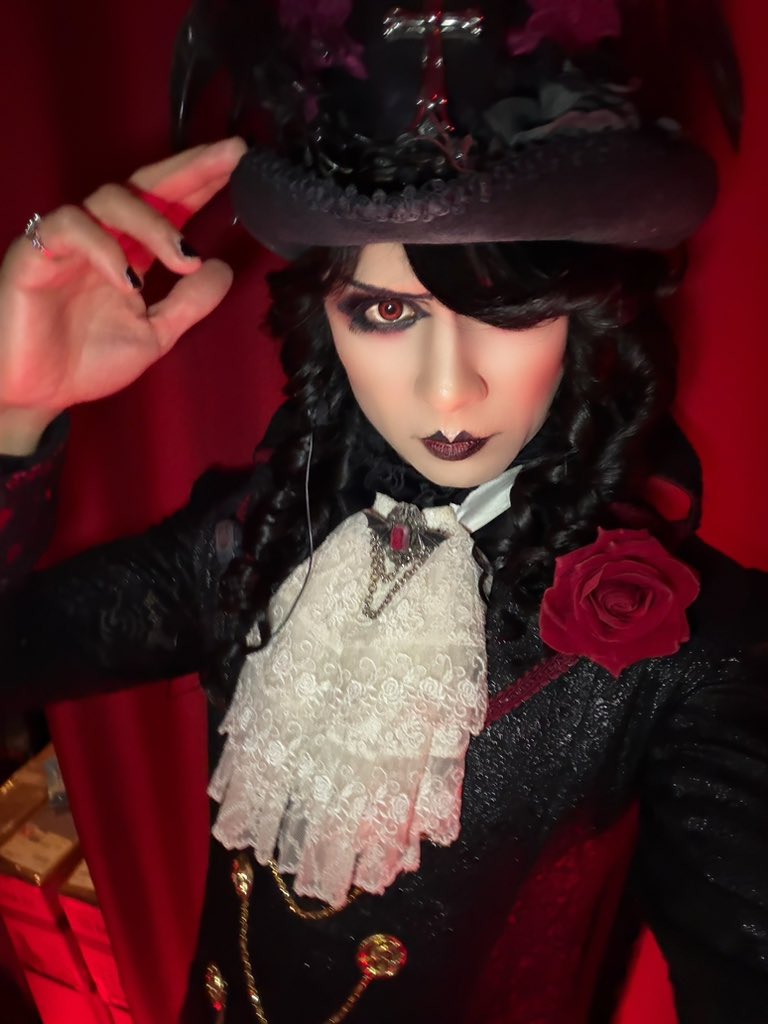 🌹ローズ伯爵🌹(VAMPIRE ROSE) tweet media