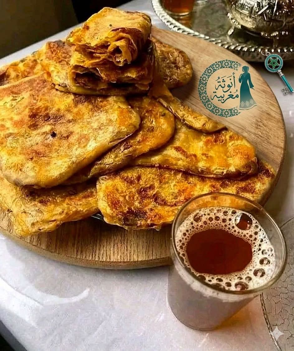 Mustapha69ma's tweet photo. ☕️ **أتاي ومسمن.. لذة وأصالة** ✨
بساطة المائدة المغربية وسحر تفاصيلها. مساءكم راحة وجمال. 🇲🇦🌸 https://t.co/sF84Us64uI