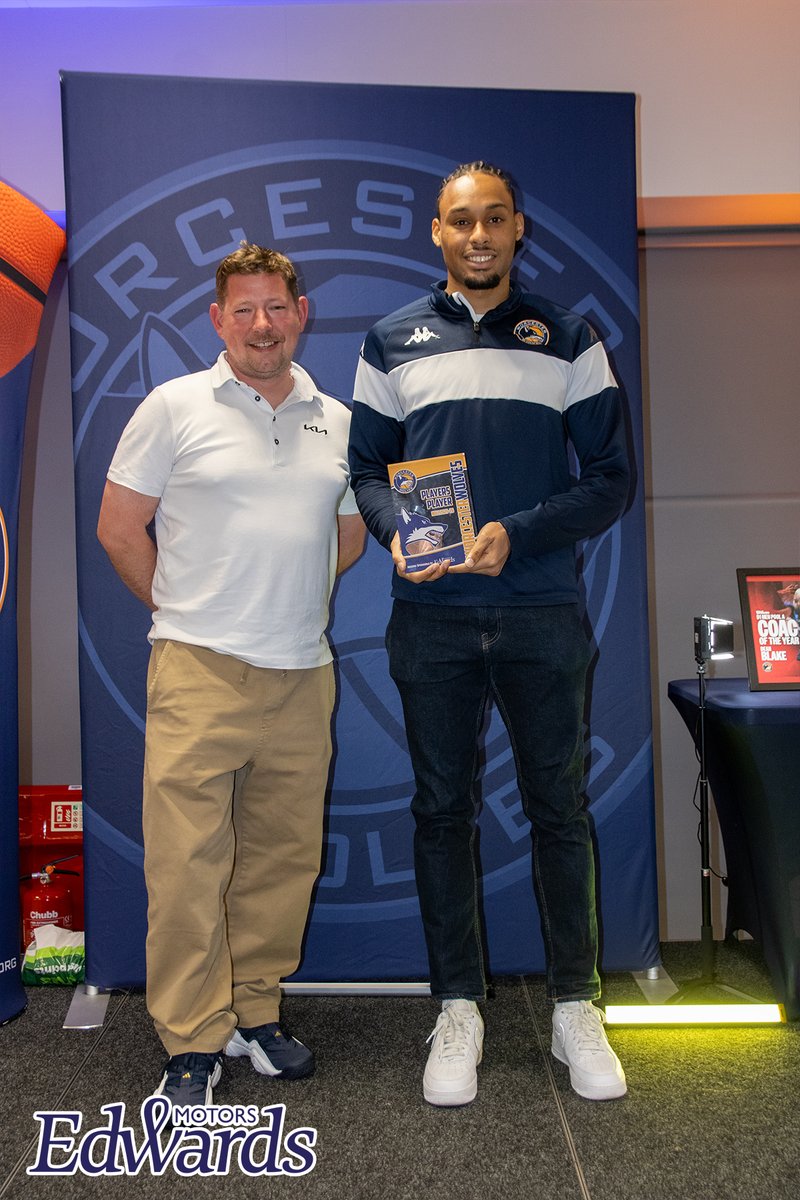 Worcester Wolves tweet media