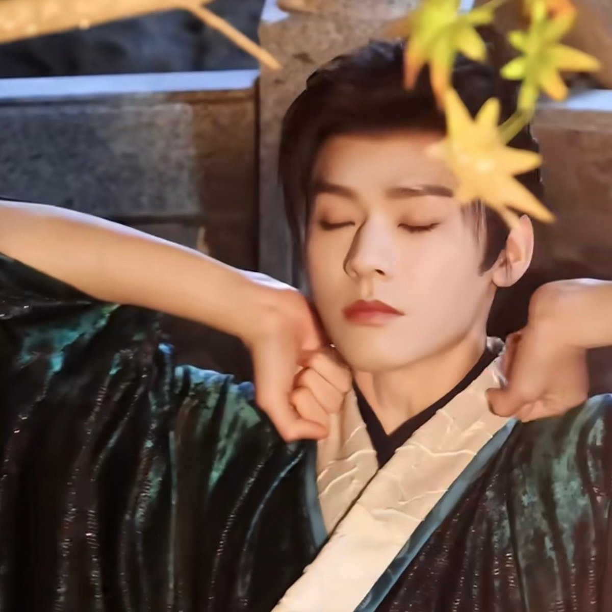 😌

#Gongjun 
#LuXiaofeng 
#TheLegendOfLuXiaofeng