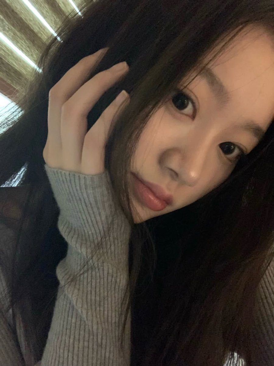 S2ver__'s tweet photo. 260505 수민이 인스타 업로드 (4/11)
ouo
#김수민 #KIMSUMIN https://t.co/TWlgqHUBc4
