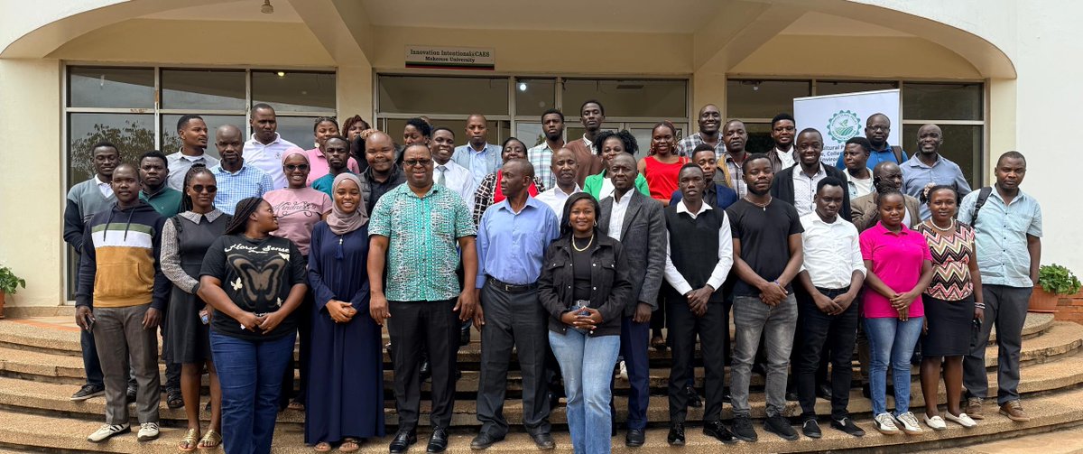ANAPRI_info's tweet photo. ANAPRI ED, @AntonyChapoto engaged partners in Uganda from April 27–30, 2026 through seminars at @UCUniversity &amp; @APRC_UG, alongside a hands-on training on policy brief writing, all aimed at strengthening the link between research and policy. https://t.co/j7h7kJFJZv