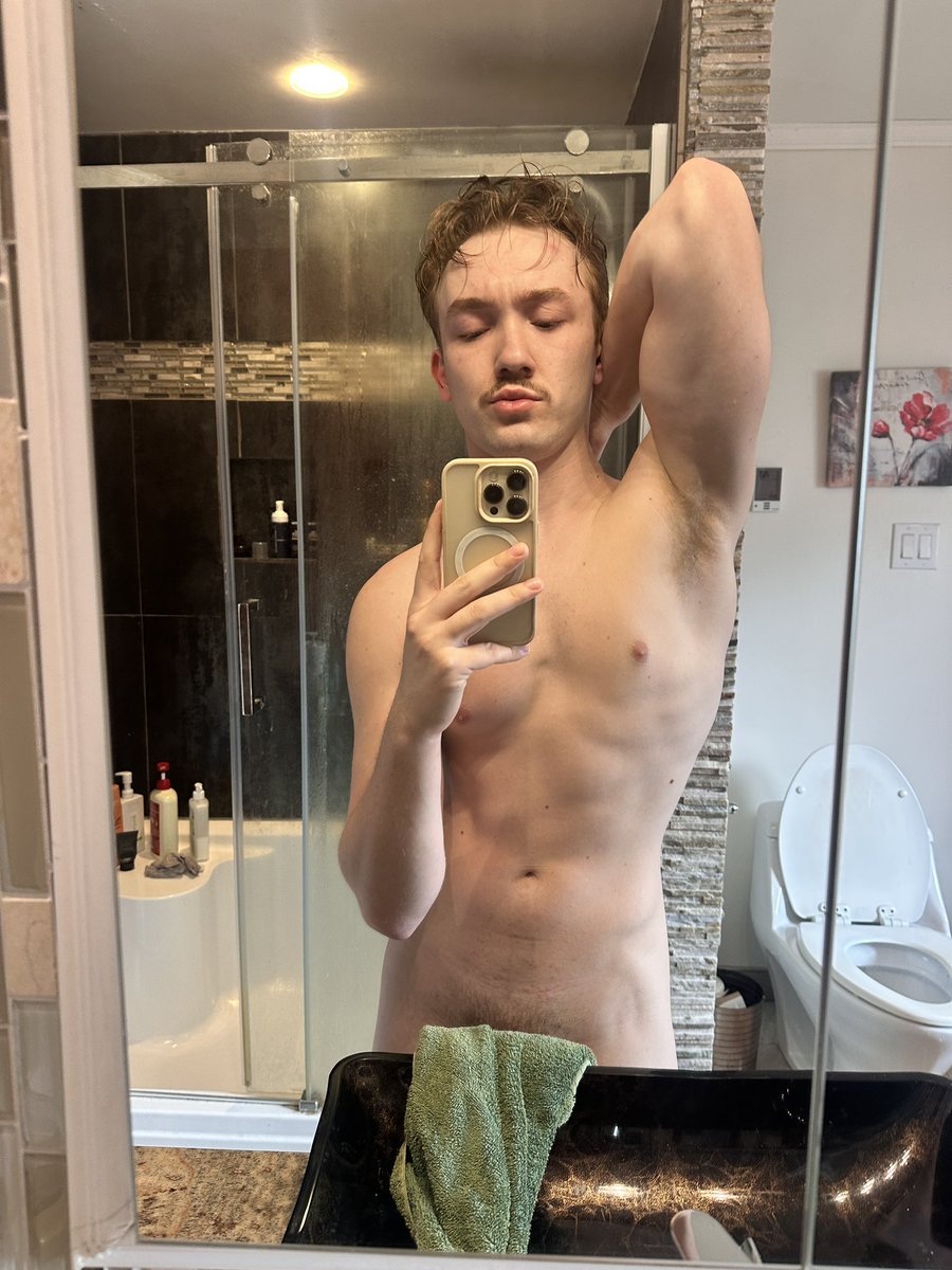 Ezra Mahomes tweet media