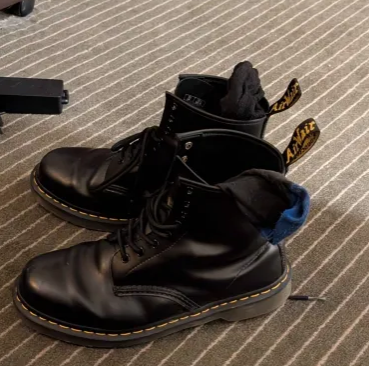MistySize's tweet photo. Ugh, that was a long walk

Hm? Let you out? Eww, I'm not putting my hand in my boots just yet, they're gross! I just spent hours walking, just shut up and let me relax

You can stew in there for a while. clean them for me if you can, okay?

I might remember you exist tomorrow 💞 https://t.co/NuxkHbL2Ip