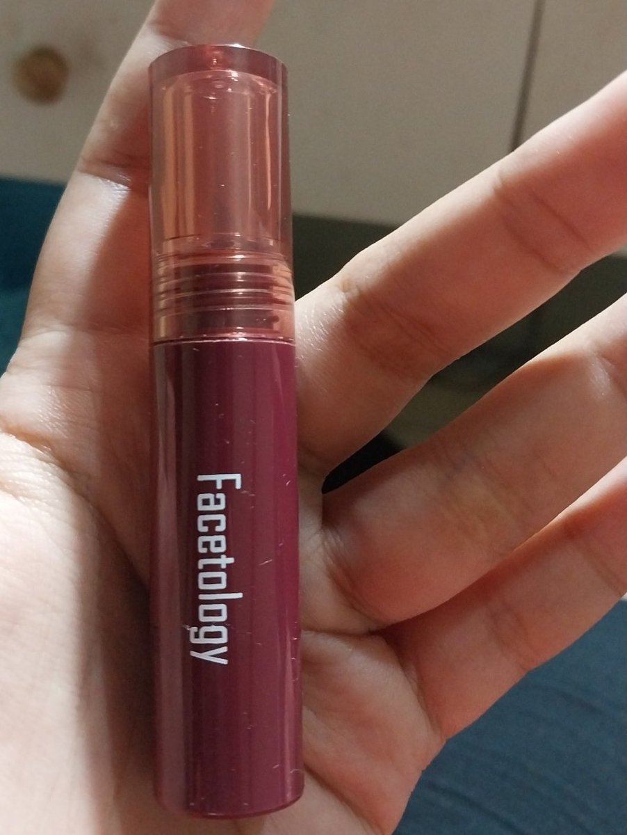 Menurut ku stainnya lebih oke si azarine azarine itu si