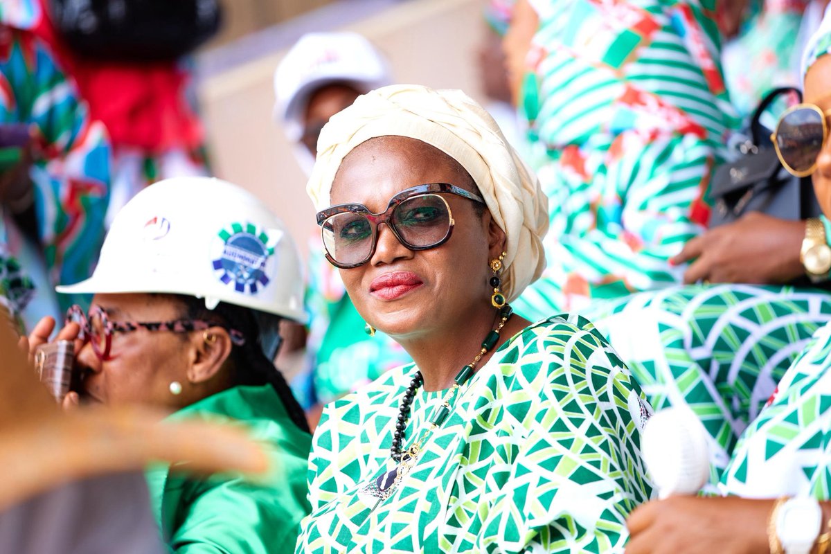 𝕊𝕀𝕊𝕋𝔸𝕃𝕀𝔸ℕ𝕆 🇳🇬💐 tweet media