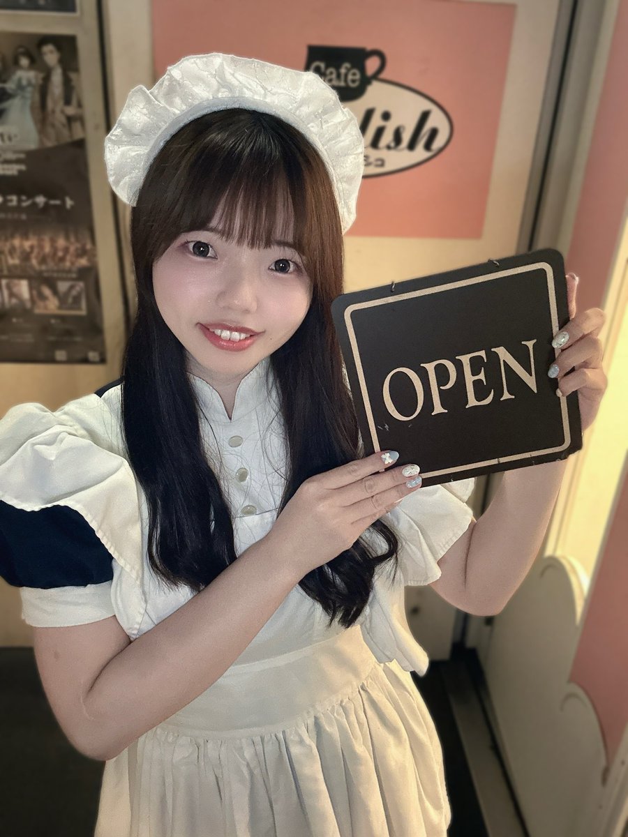 posi_jp's tweet photo. 3月21日(土)！1ヶ月半前！！！！！笑笑笑
メイリッシュへご帰宅してくださった
旦那様・お嬢様、ありがとうございます🩵

いつの話？って､､､？思うよね？？笑
大丈夫、私も思ってます😌👍

よつばさん、みくるちゃん、こねぎちゃんと
お給仕楽しかった記憶がしっかりあります😻❤️

#214 2♡26.3.21 https://t.co/7QLPTTSvfz