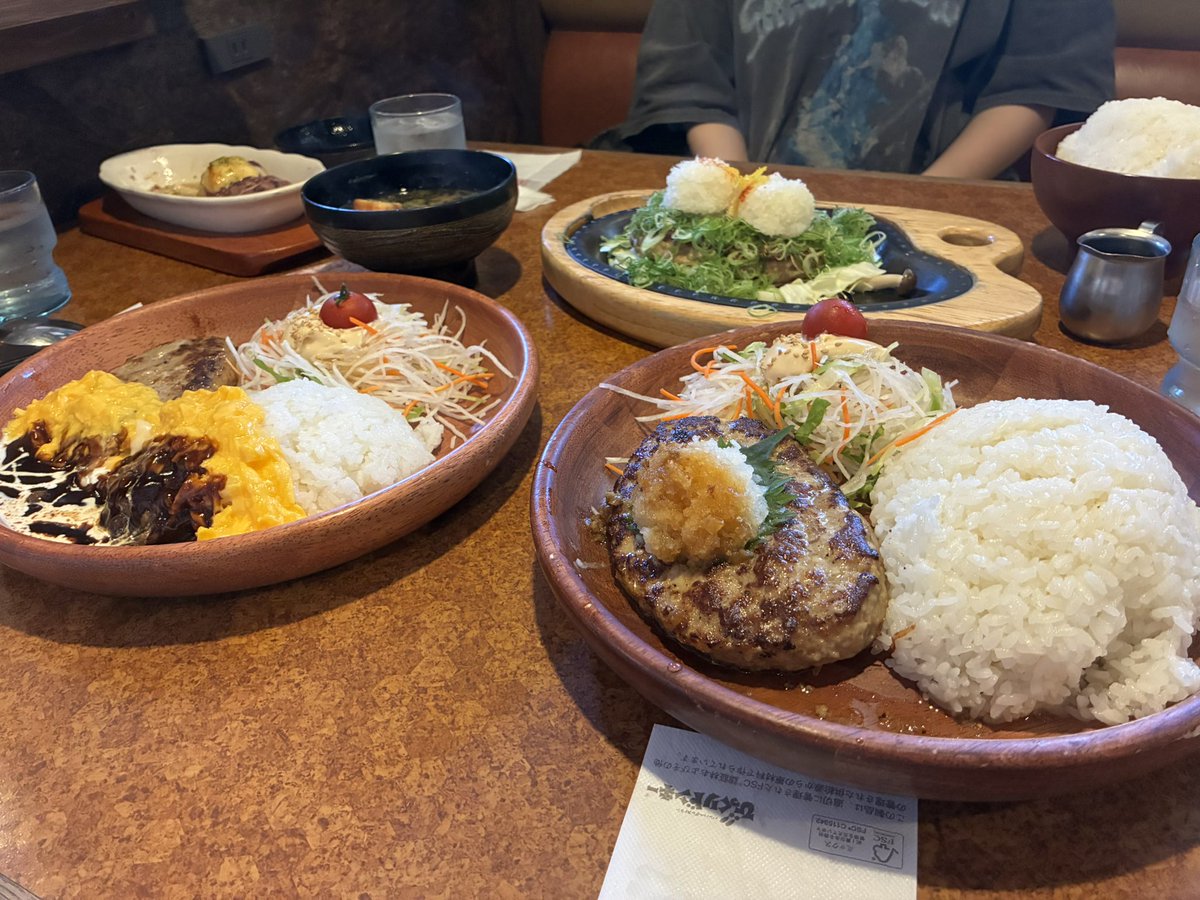 TZb4a's tweet photo. とても楽しいGWでした https://t.co/9XqpvVFQi8