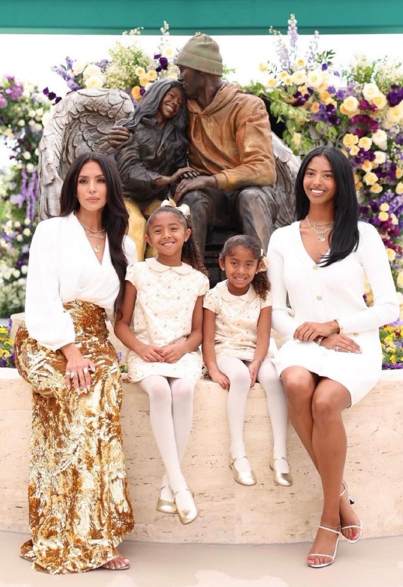 Kobe Bryant Stories & Motivation tweet media