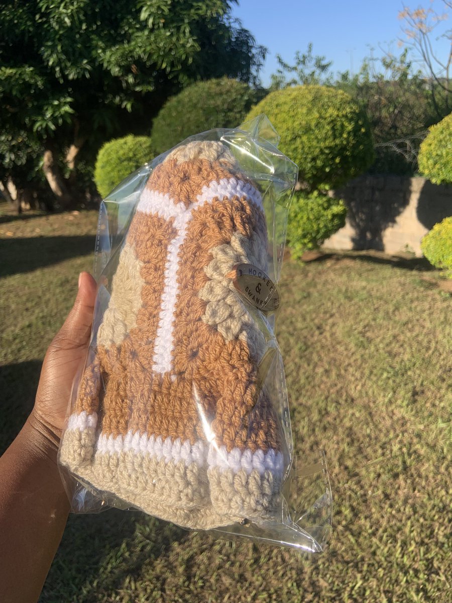 crochet girl tweet media