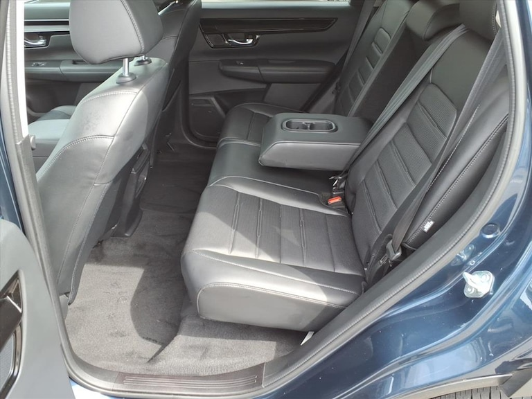 berglundauto's tweet photo. Adventure starts the moment you turn the key in this Pre-Owned 2024 Honda CR-V. 🌄🔥

Take a look --> https://t.co/pQIVkfScBe https://t.co/zChaYTIlCq