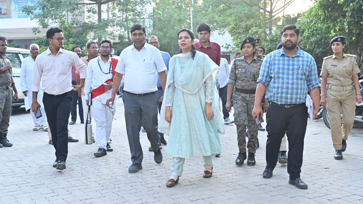 District Magistrate, Vaishali tweet media
