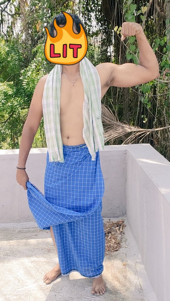 sexy desimen (lungi guy) tweet media