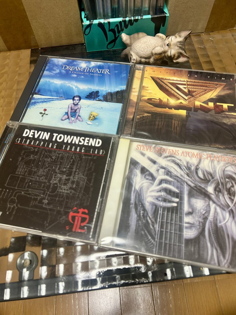 DreamCh24621504's tweet photo. Hi, guys.
How was your day?
I listened to these CDs on May 5th, 2026.

 Change of Seasons / Dream Theater🇺🇸
#JamesLaBrie

Shifting Time / Giant🇺🇸
#JohnRoth

City / Strapping Young Lad🇨🇦
#DevinTownsend

Atomic Playboys / #SteveStevens 🇺🇸

Tomorrow is the last day of Golden Week.😭 https://t.co/GOYU66giu9