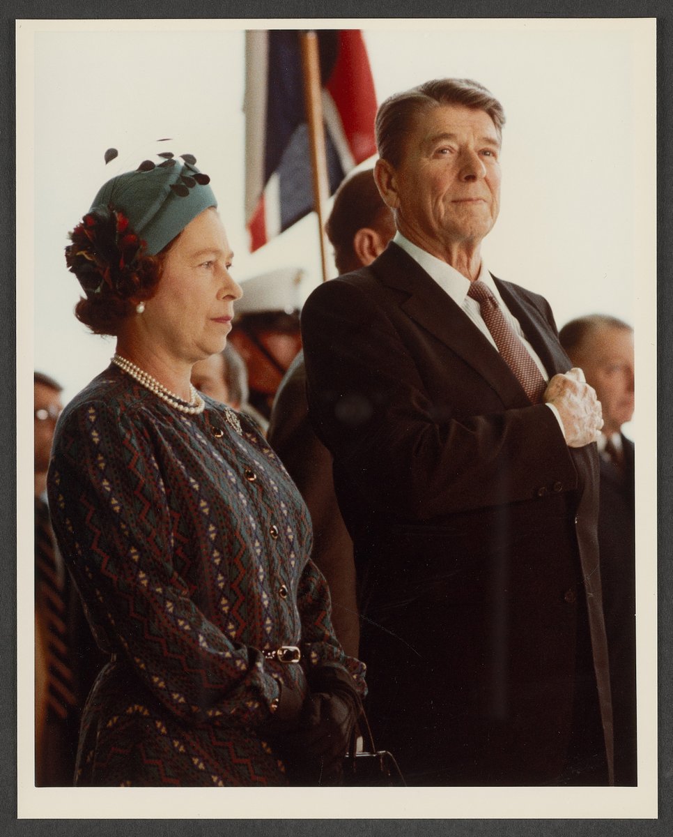 White House History tweet media