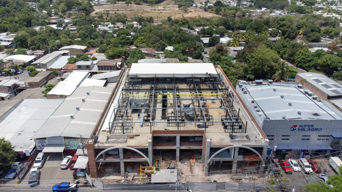 Constructora El Salvador tweet media