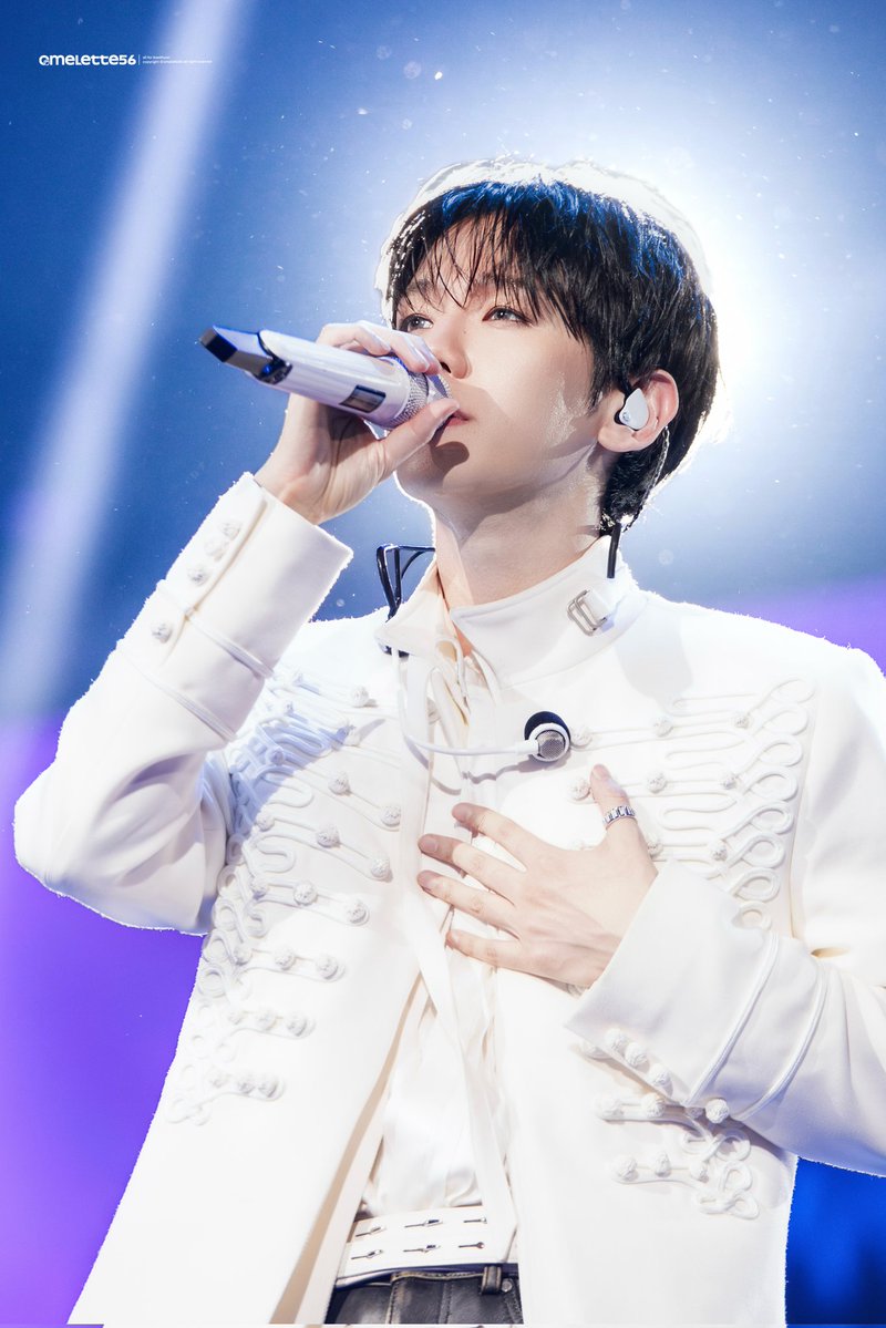 best of 백현이 ❤️ tweet media