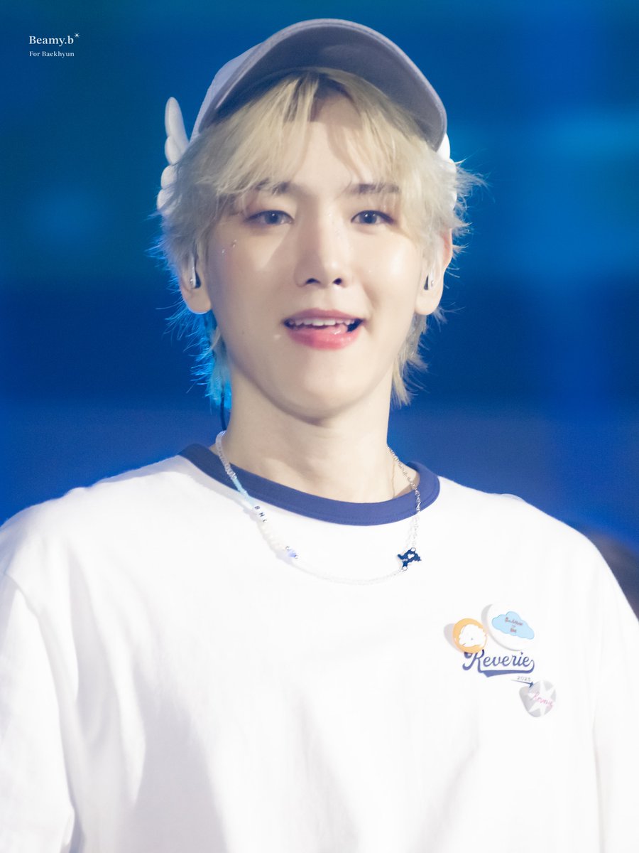 beamy_b0506's tweet photo. #큥_생일기록중
#HAPPYBAEKHYUNDAY
#해피큥데이
@B_hundred_Hyun https://t.co/dSRK46GPbp