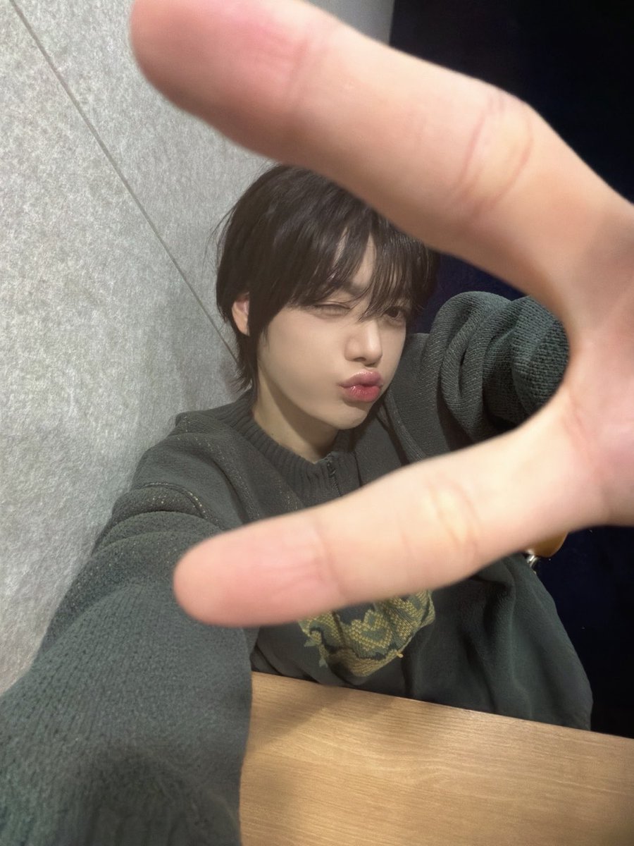 LUN8_Intl's tweet image. 💌 fr0mm 2026.05.05

[#Yuma] 📸

#LUN8 #루네이트 #유우마