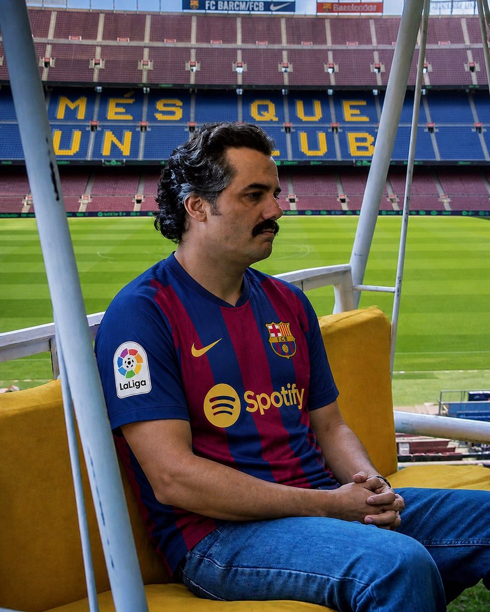 Loguito Fcb tweet media