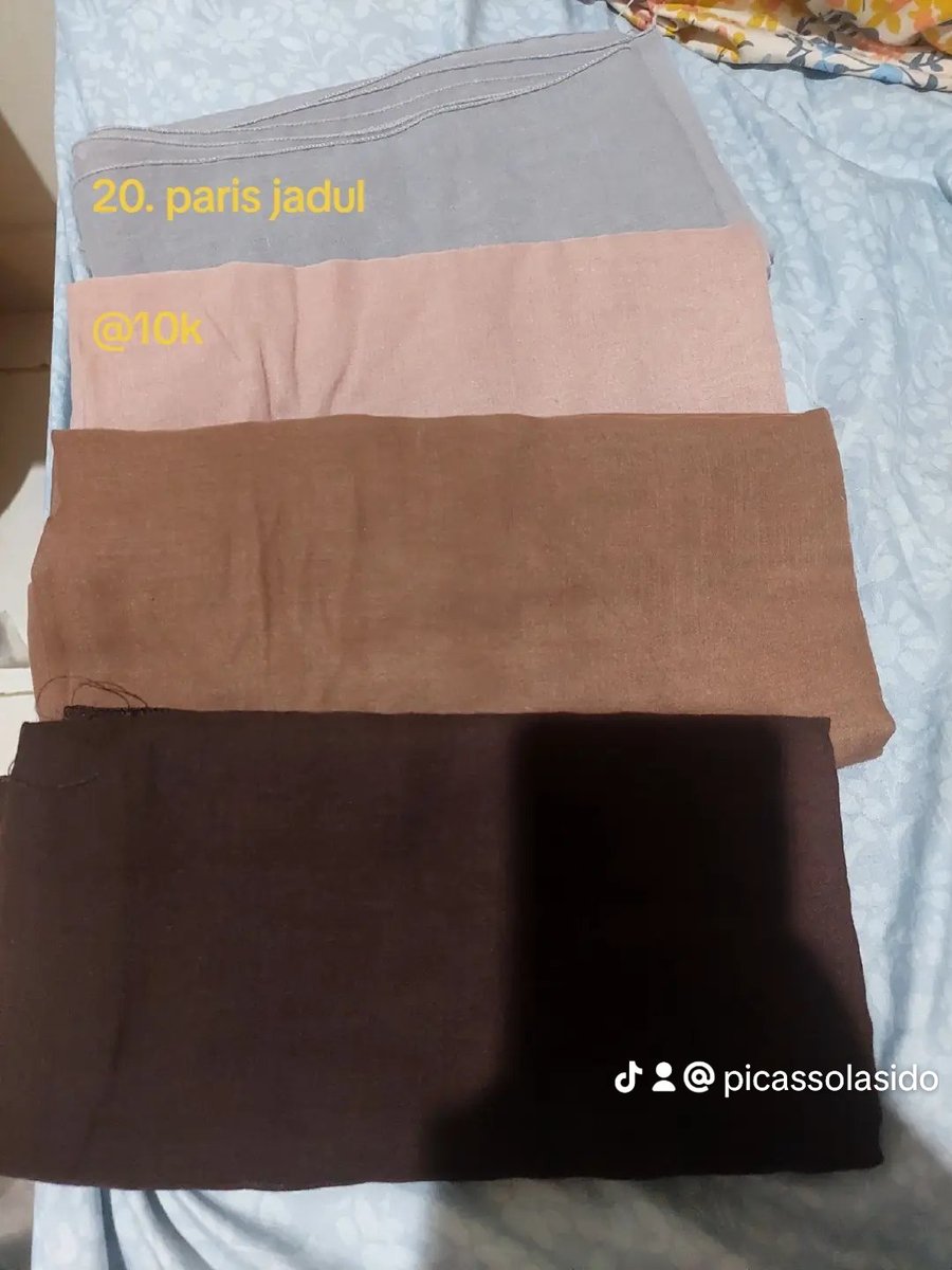 picassolasido's tweet photo. WTS
pashmina dan paris jadul https://t.co/uArcytqwcT