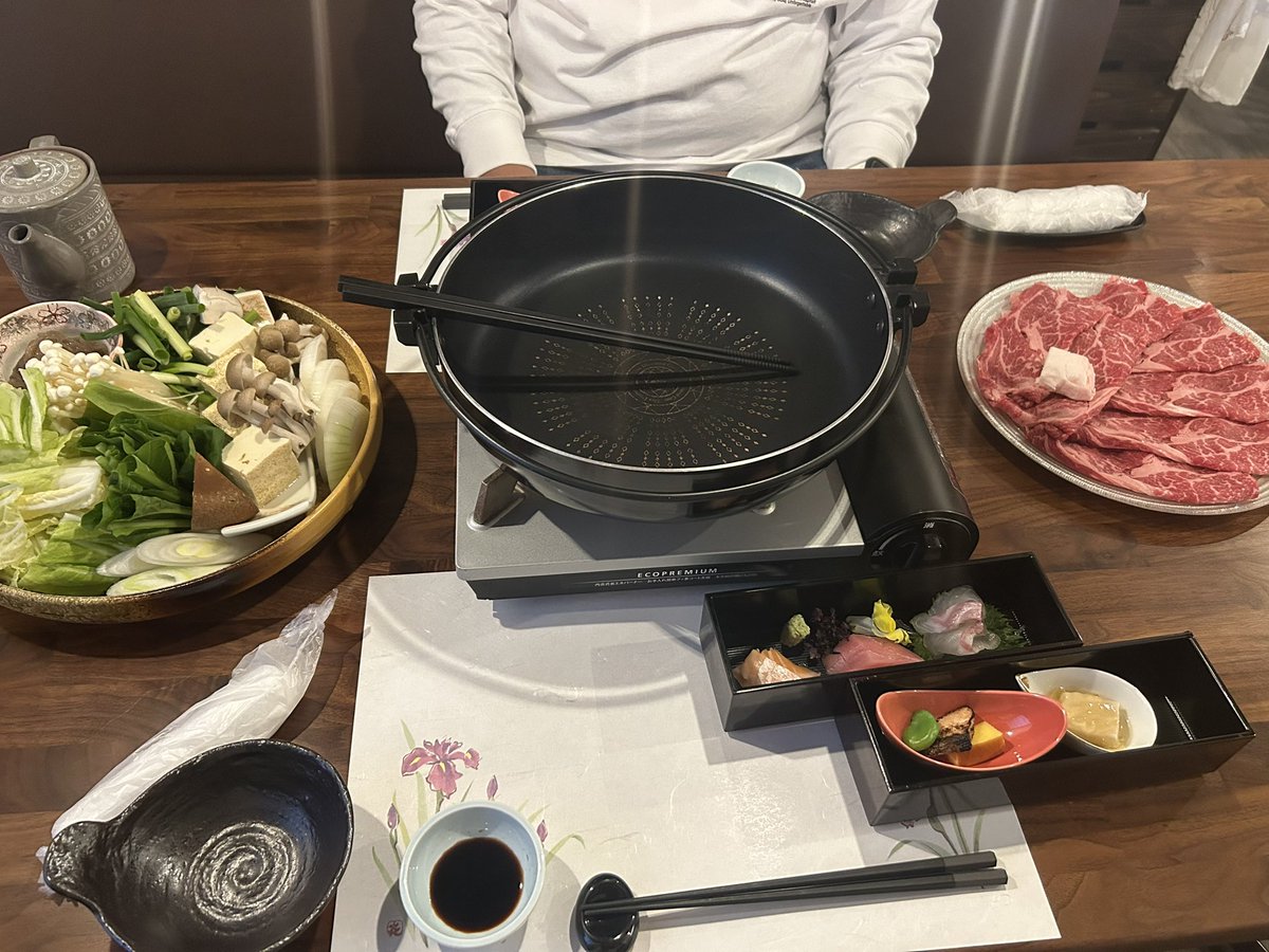 ごま粒 tweet media