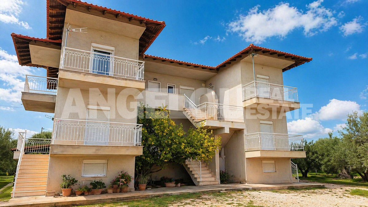 AngelouRealEsta's tweet image. FOR SALE - Halkidiki, Kalyves. Apartment complex with seven furnished studios - €750,000 #greece #halkidiki #forsale #realestate #investmentproperty
