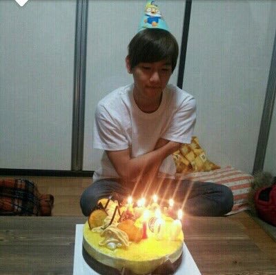 허니 tweet media