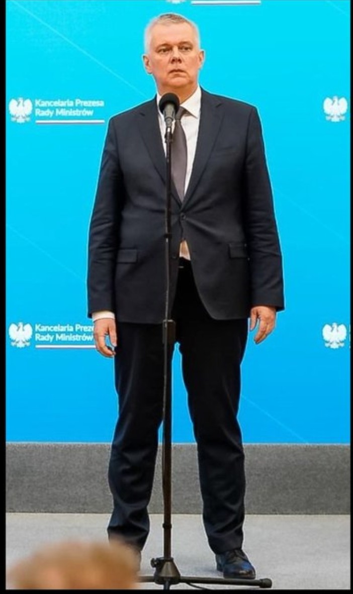 Mariusz tweet media