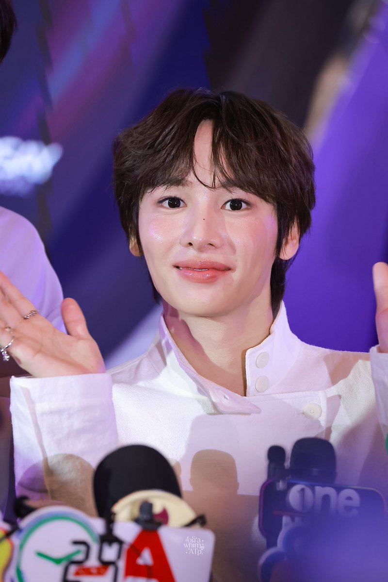 ①時興起 tweet media